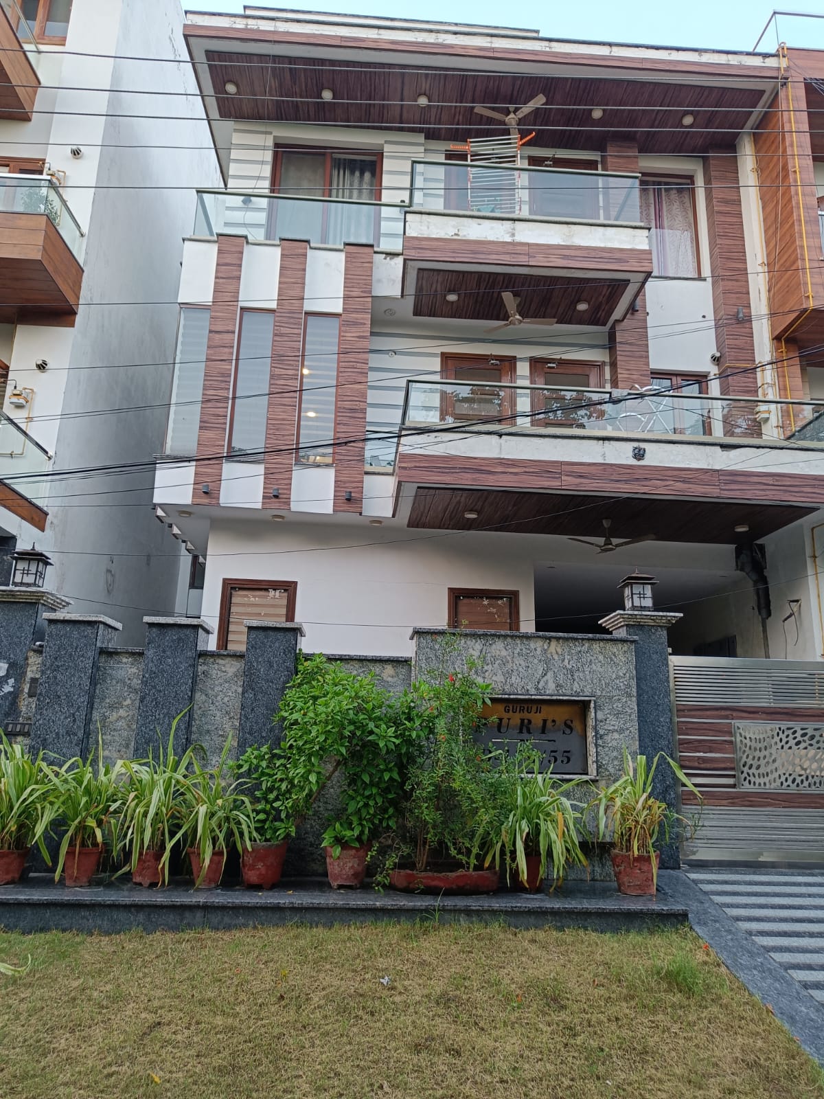 Rental 1 RK 1000 Sq.Ft. Independent House in Sector 55 Noida 6184821