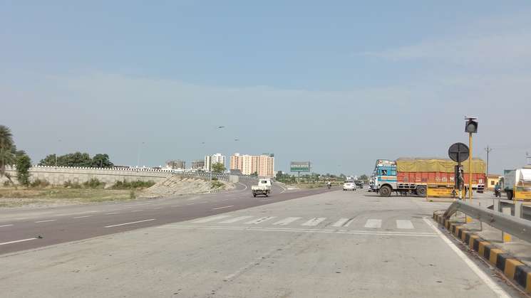Commercial Industrial Plot 5000 Sq.Ft. in Sultanpur Road Lucknow