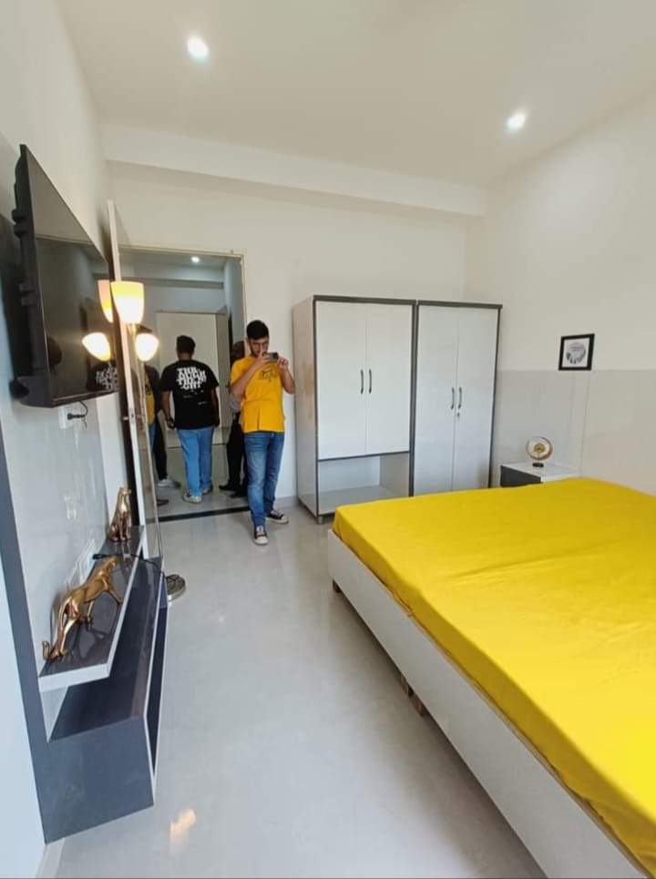 Rental 1 Bedroom 650 Sq.Ft. Apartment in Ajmera Infinity, Electronic