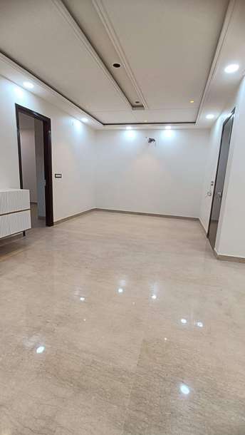 3 BHK Builder Floor For Rent in Shalimar Bagh Delhi 6187268