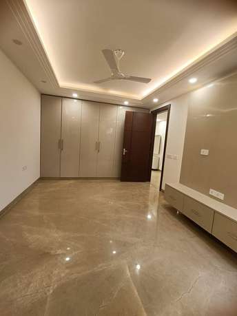 4 BHK Builder Floor For Rent in Shalimar Bagh Delhi 6187277