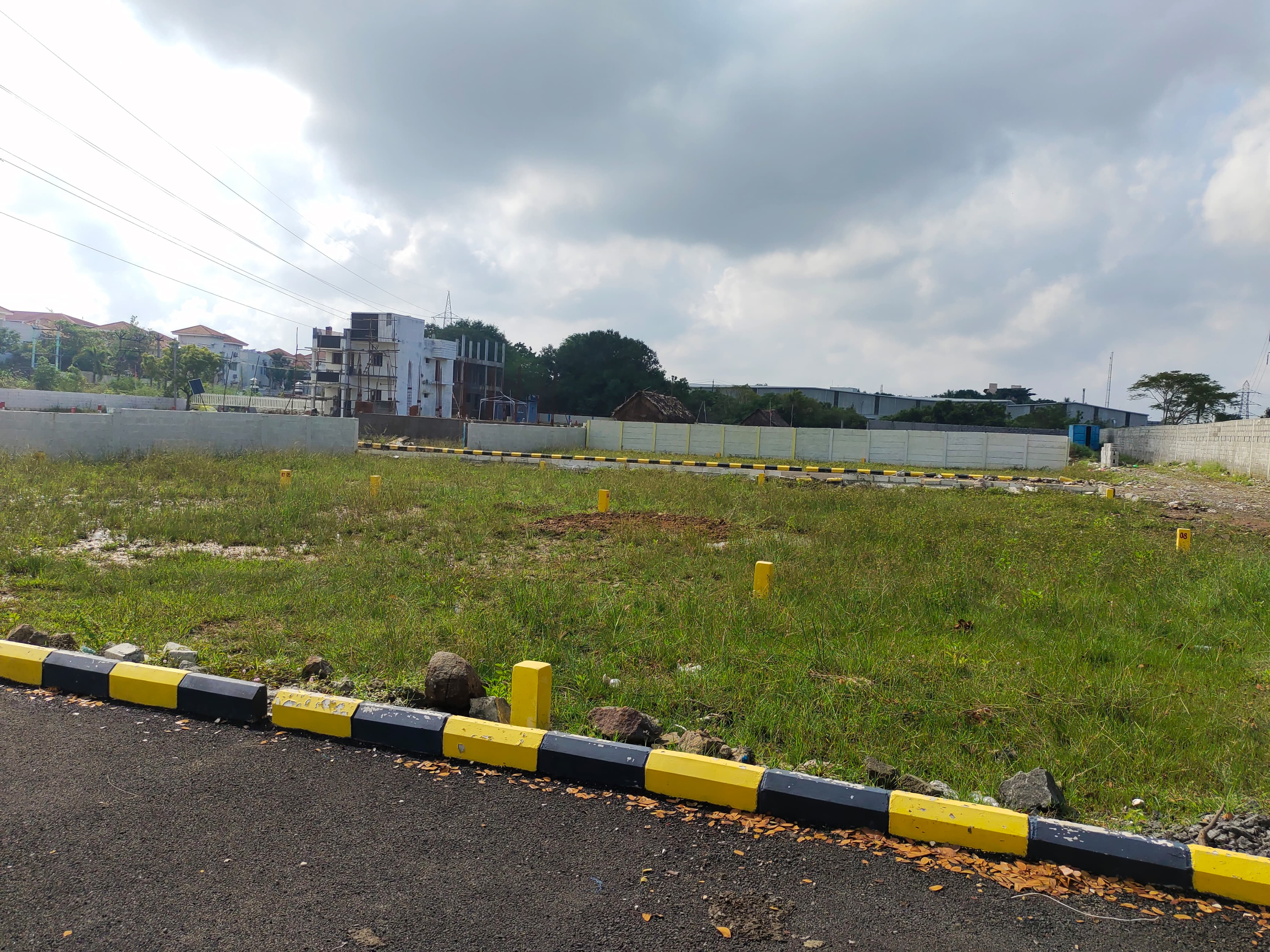  Plot For Resale in Kelambakkam Chennai 6188436