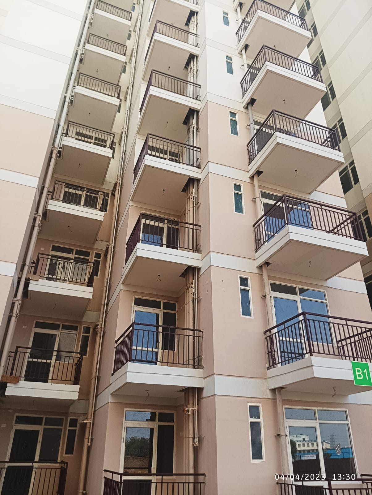 2 BHK Apartment For Resale in Suncity Avenue 76 Sector 76 Gurgaon  6189403