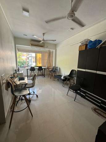 1 BHK Apartment For Rent in Linking Road Mumbai 6191302