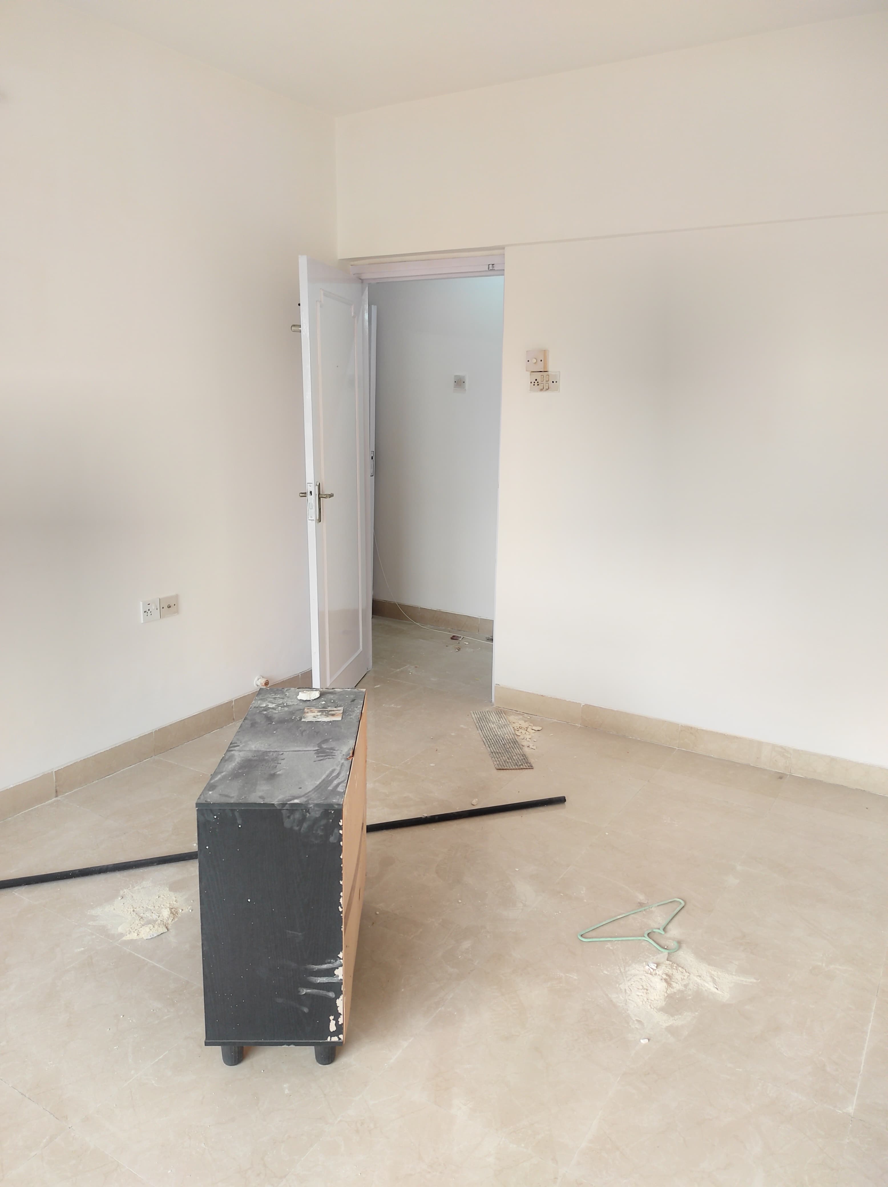 Rental 3 Bedroom 1100 Sq.Ft. Apartment in Lokhandwala Whispering Palms, Kandivali East Mumbai