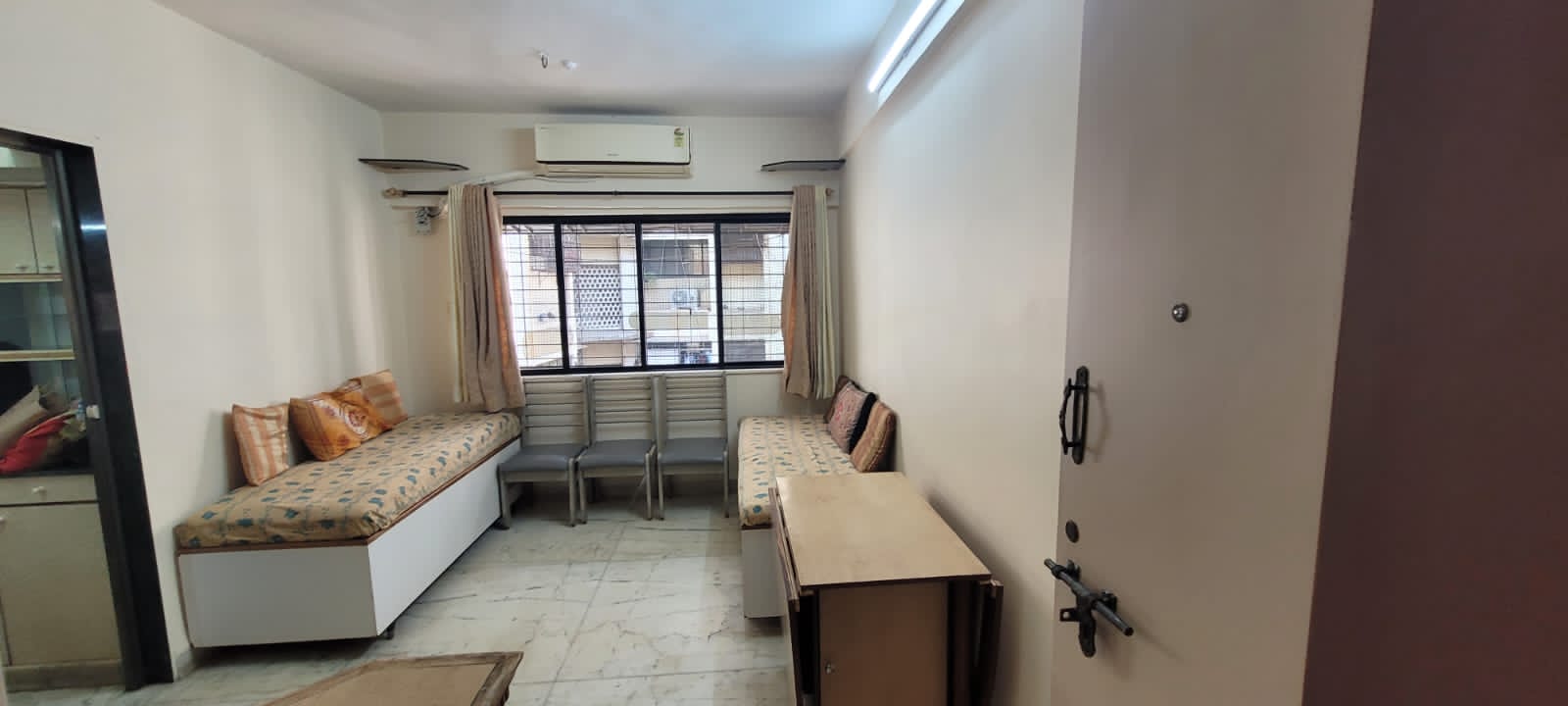 2 BHK Apartment For Rent in Neelyog Apartments