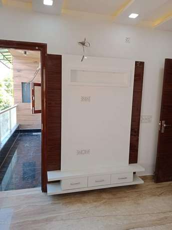 3 BHK Builder Floor For Resale in Rohini Sector 11 Delhi 6194780