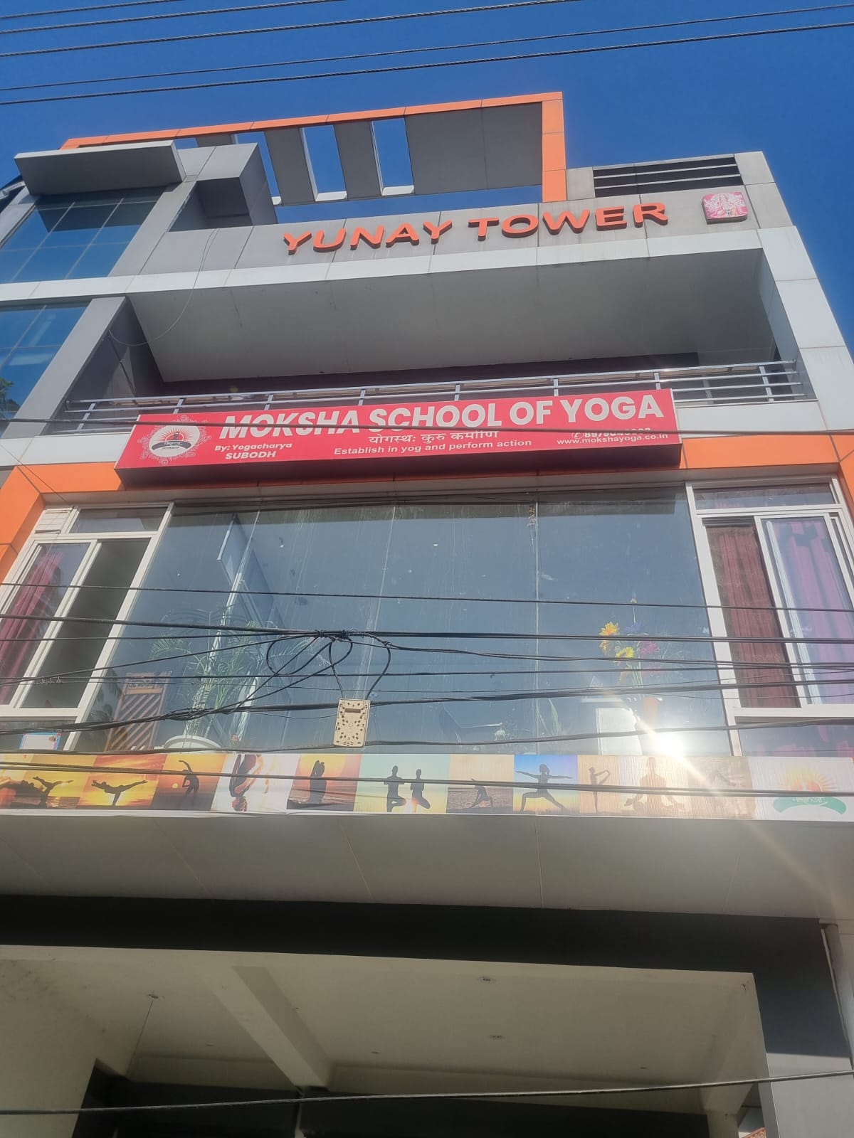 Rental Commercial Office Space 1500 Sq.Ft. in Dharampur Nehru Colony