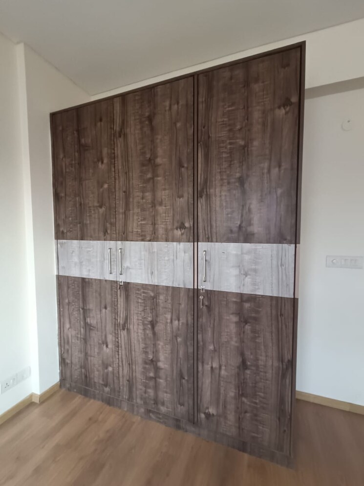 Bathroom, m3m-woodshire 3 Bedroom 1943 Sq.Ft. Apartment In Sector 107 Gurgaon 6196210