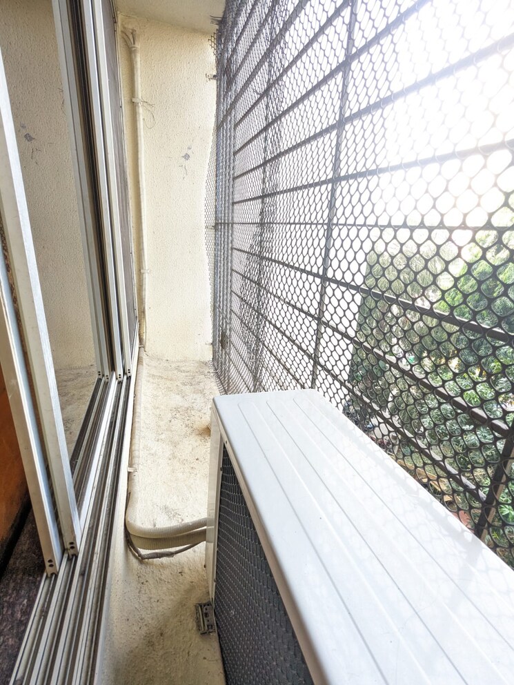 Balcony, parsik nagar 1 Bedroom 600 Sq.Ft. Apartment In Parsik Nagar Thane 6198813