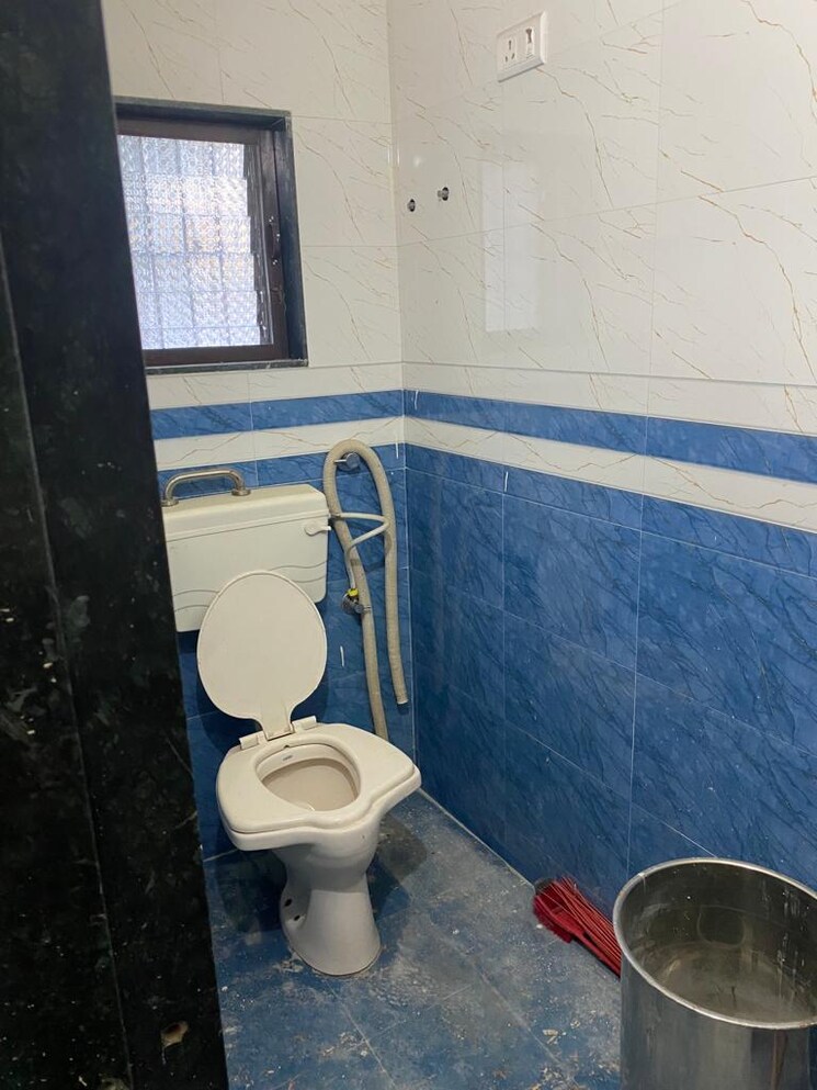 Bathroom, kharigaon 3 Bedroom 1230 Sq.Ft. Independent House In Kharigaon Thane 6198939