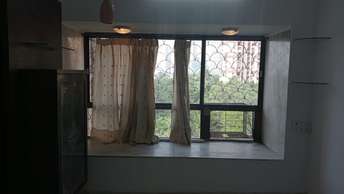 1 BHK Apartment For Rent in Green Meadows Bluilding 2 Chs Ltd Kandivali East Mumbai 6199271