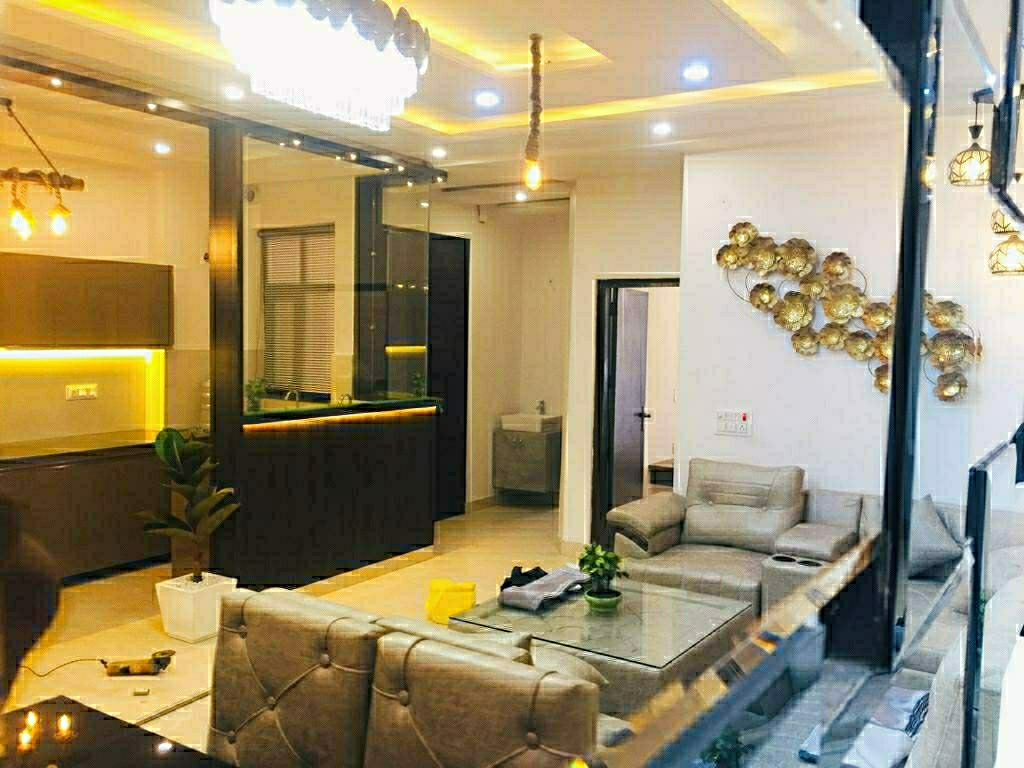 Rental 4 Bedroom 2500 Sq.Ft. Apartment in Ambala Highway Zirakpur 6200196