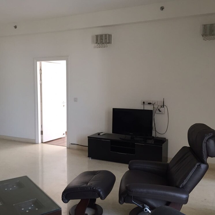 Living Room, emaar-the-palm-drive-the-premier-terraces 3 Bedroom 1950 Sq.Ft. Apartment In Sector 66 Gurgaon 6202397