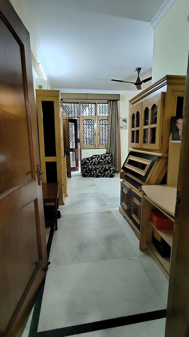 3.5 Bedroom 2700 Sq.Ft. Builder Floor in East Of Kailash Delhi