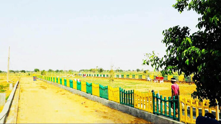 50 Sq.Yd. Plot in Noida Extension Greater Noida