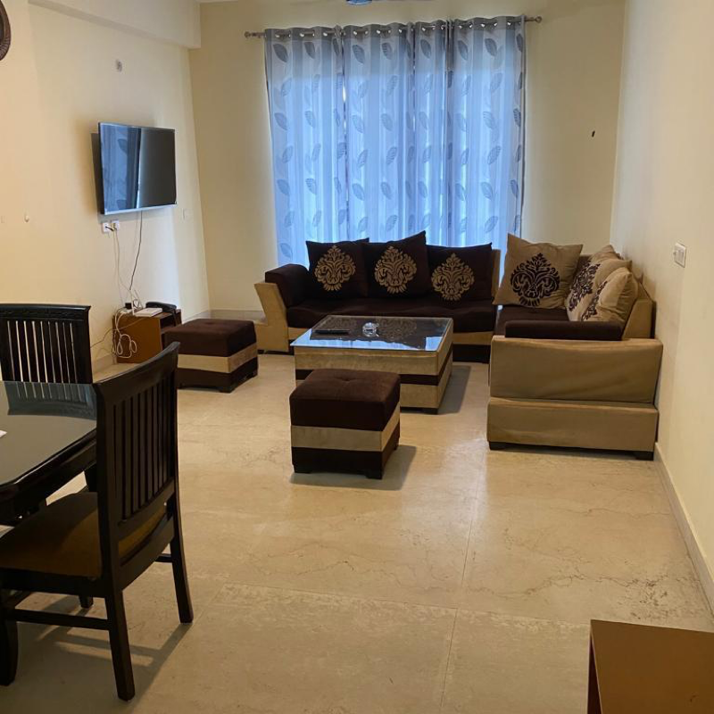 3 BHK + Servant Room Apartment For Rent in Paras Irene