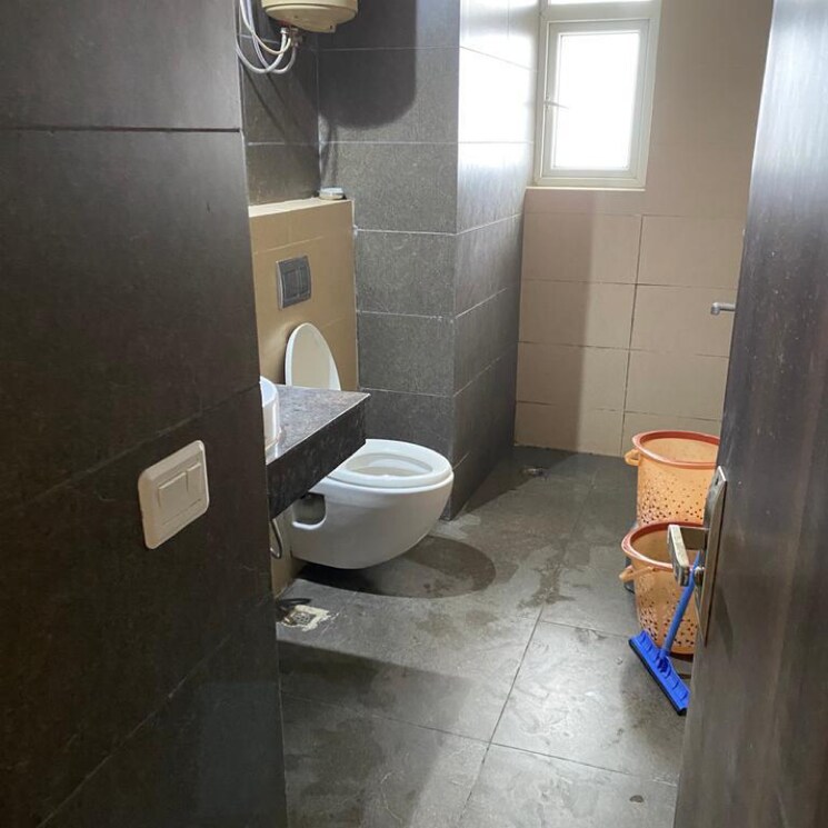 Bathroom, paras-irene 3 Bedroom 1830 Sq.Ft. Apartment In Sector 70a Gurgaon 6204077