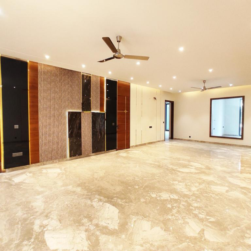 4 BHK + Servant Room Builder Floor For Rent in Sector 27