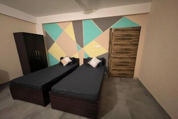 Room in  Pg at Sector 104 – for Rent