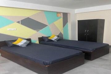 Room in  Pg at Sector 104 – for Rent