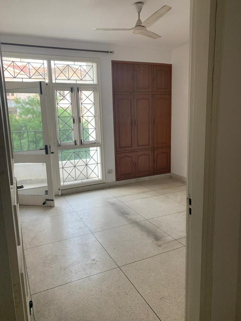 Rental 3 Bedroom 1815 Sq.Ft. Apartment in Ireo Uptown, Sector 66