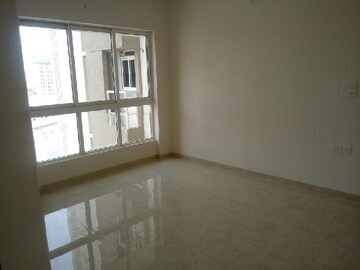 Room in 1 BHK Apartment at Pride Larkins Nest, Ghodbunder Road – for Sale