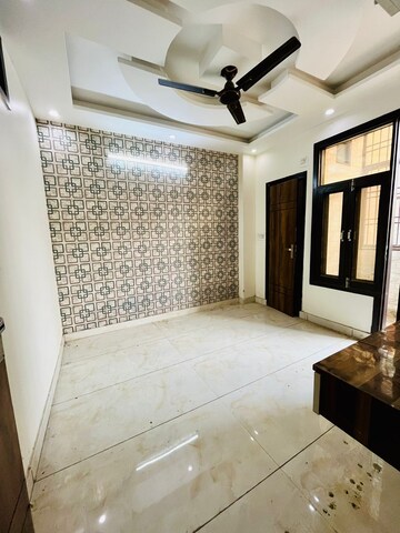 Kitchen in 2 BHK Builder Floor at Dwarka Mor – for Rent