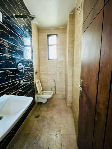 Balcony in 2 BHK Builder Floor at Dwarka Mor – for Rent
