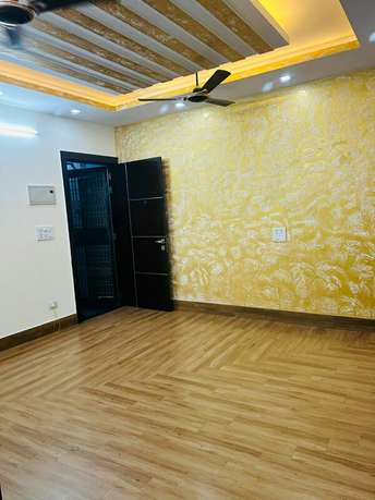 2 BHK Builder Floor For Rent in Paschim Vihar Delhi 6212349