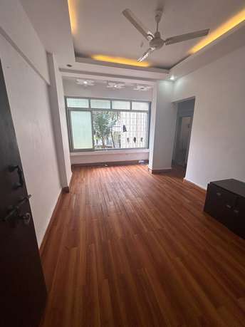 2 BHK Apartment For Resale in Juhu Versova Link Road Mumbai 6215373