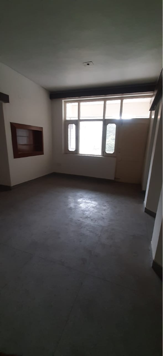 Resale 3 Bedroom 1725 Sq.Ft. Builder Floor in Chandimandir Cantonment