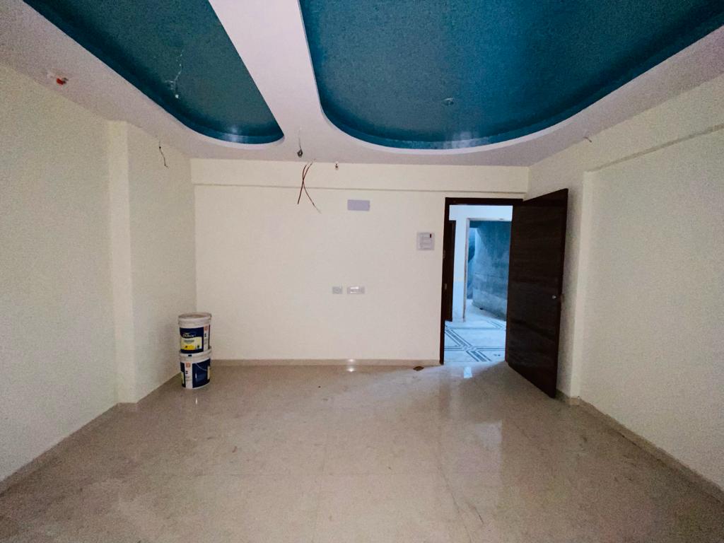2 BHK + Study Room Apartment For Rent in Mahalaxmi Ashish