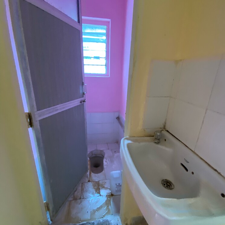 Attached Bathroom, dombivli west 1 Bedroom 800 Sq.Ft. Apartment In Dombivli West Thane 6217452