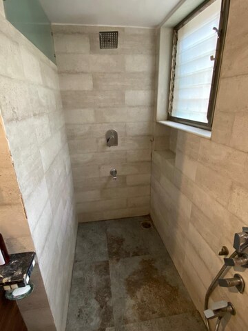 Bathroom in 2 BHK Apartment at Chanchal Kalyan Complex, Yari Road – for Sale