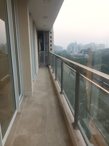 Balcony in 4 BHK Apartment at Ambience Tiverton, Sector 50 – for Rent