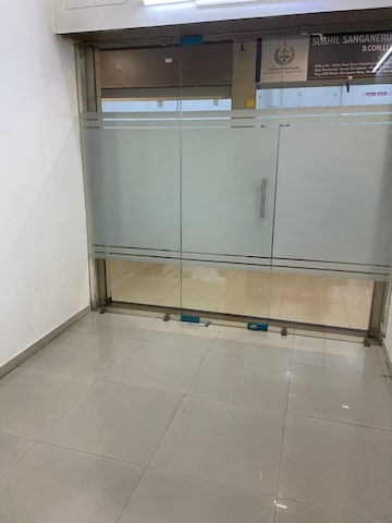 Furnished Amenities in  Office Space at Rustomjee Eaze Zone Mall, Malad West – for Rent