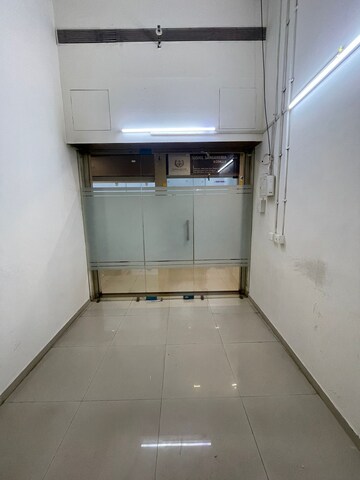 Furnished Amenities in  Office Space at Rustomjee Eaze Zone Mall, Malad West – for Rent