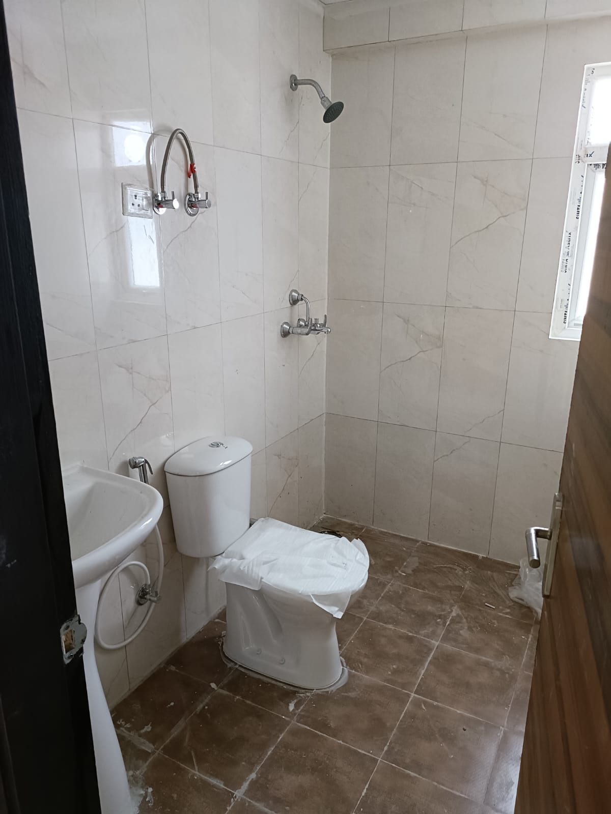 Resale 3 Bedroom 1300 Sq.Ft. Independent House in Thakurpur Dehradun