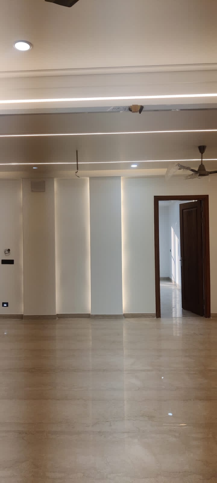 3 Bedroom 263 Sq.Yd. Builder Floor in Sector 57 Gurgaon