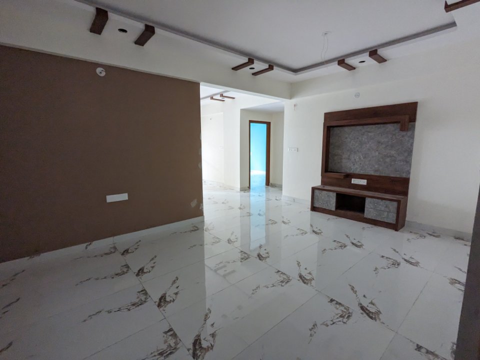 Resale 2.5 Bedroom 1300 Sq.Ft. Apartment in Tc Palya Road Bangalore