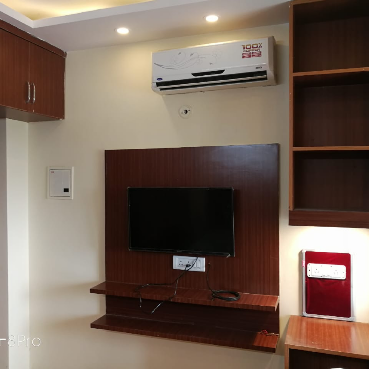 Resale 1 RK 220 Sq.Ft. Apartment in Tata PrimantiTower Residences