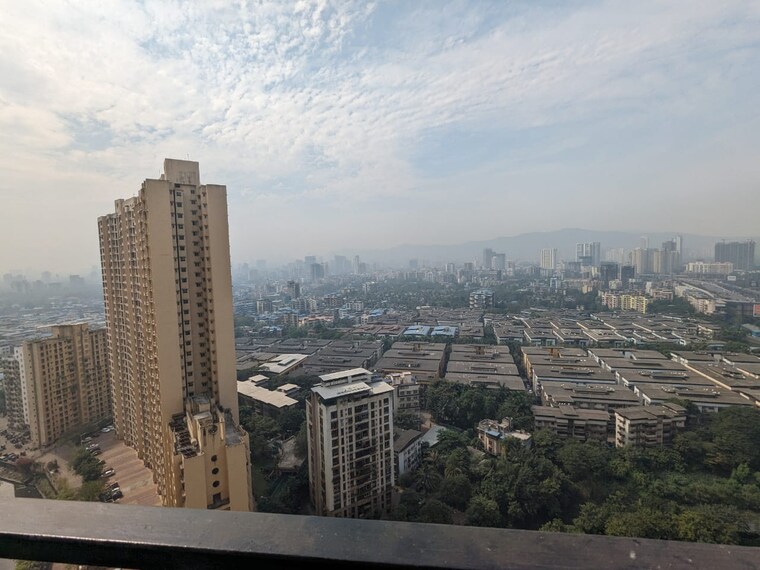 Exterior View, rustomjee-urbania 2 Bedroom 980 Sq.Ft. Apartment In Majiwada Thane 6229276