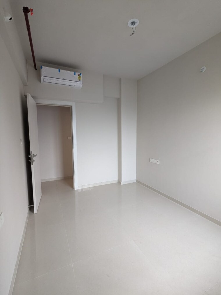 Room, rustomjee-urbania 2 Bedroom 980 Sq.Ft. Apartment In Majiwada Thane 6229276