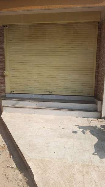 Commercial Shop 350 Sq.Ft. For Rent In Tadwadi Surat 6231637