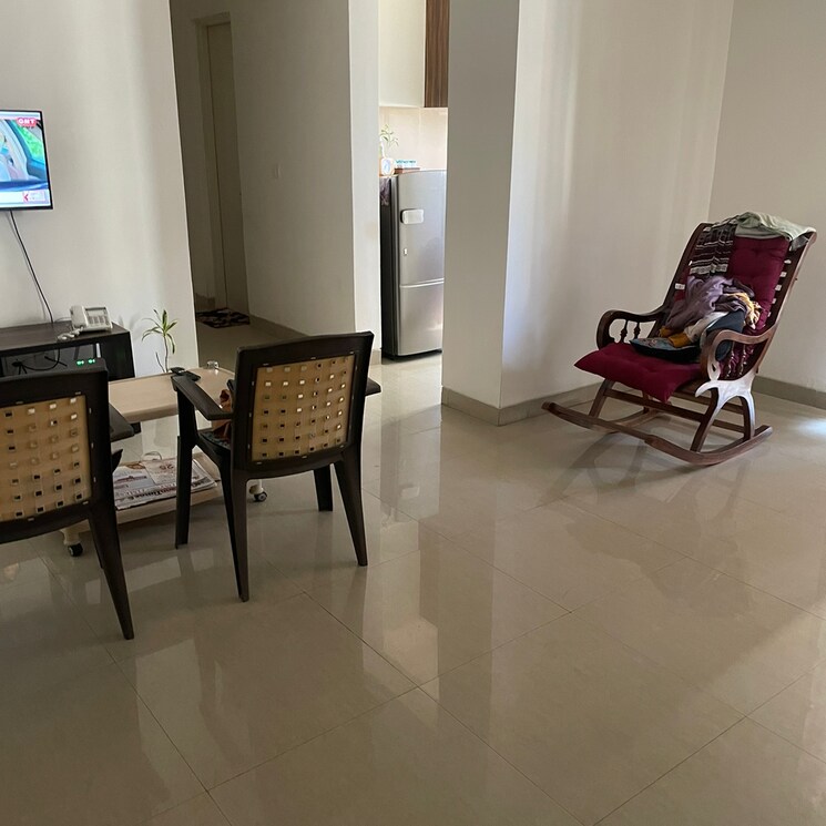 Living Room, emaar-emerald-estate 2.5 Bedroom 1080 Sq.Ft. Apartment In Sector 65 Gurgaon 6233319