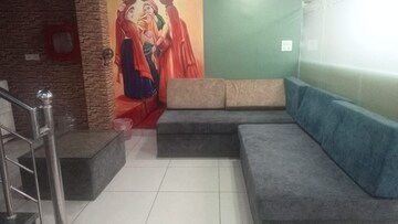 Parking in  Office Space at Sector 63 – for Rent