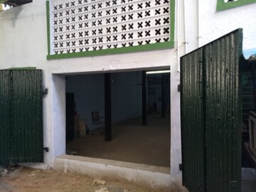  Warehouse – Exterior View View at South Veli Street - for Rent