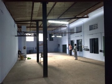  Warehouse – Exterior View View at South Veli Street - for Rent