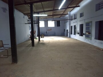  Warehouse For Rent in South Veli Street